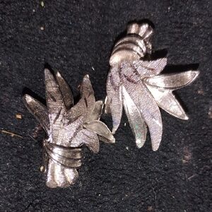 Elegant Silver Leaf Earrings